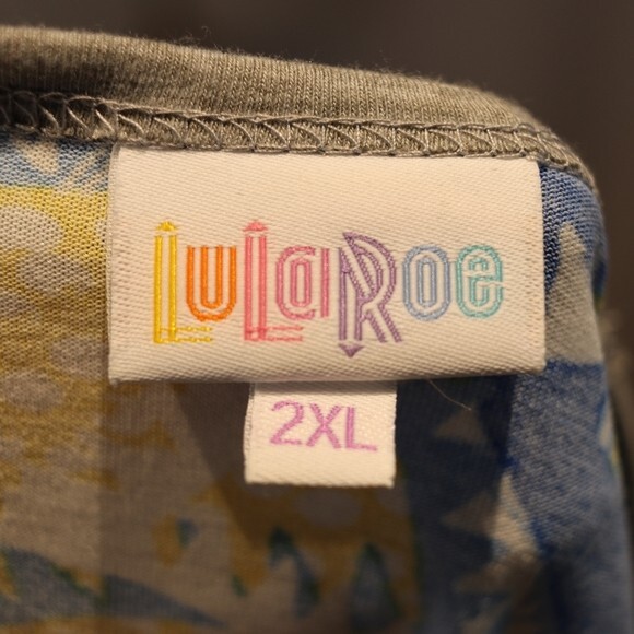 Lularoe Randy Raglan Tshirt Super Soft Gray Sleeve Colorful Geometric 2X - Picture 8 of 14
